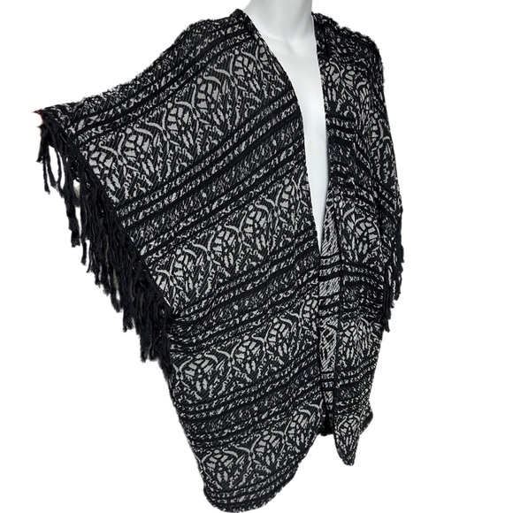 Free People Black Silver Boho Fringe Open Front Cardigan Kimono XS/S Oversized - Picture 5 of 13